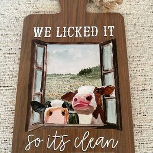 Rustic Farmhouse Wall Decor with Cows
